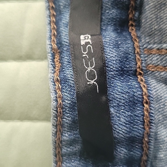 JOE'S JEANS DISTRESSED BLUE JEAN SHORTS BECKETT SIZE 29 - Picture 8 of 16